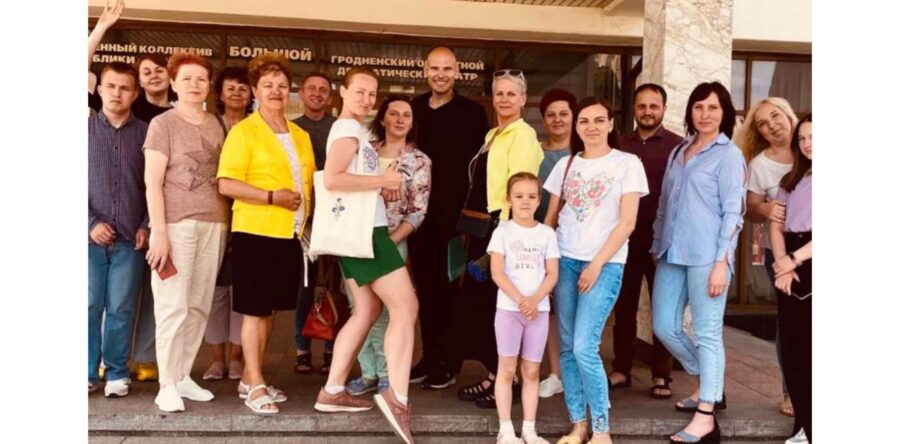 ЭКСКУРСИЯ ПО ЗАКУЛИСЬЮ ТЕАТРА…