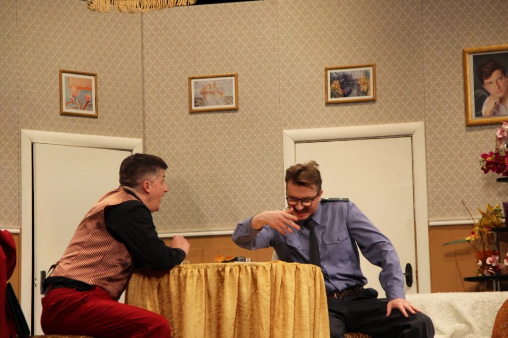 39a5c914-e25b-4853-a167-2bda8d9f61f8