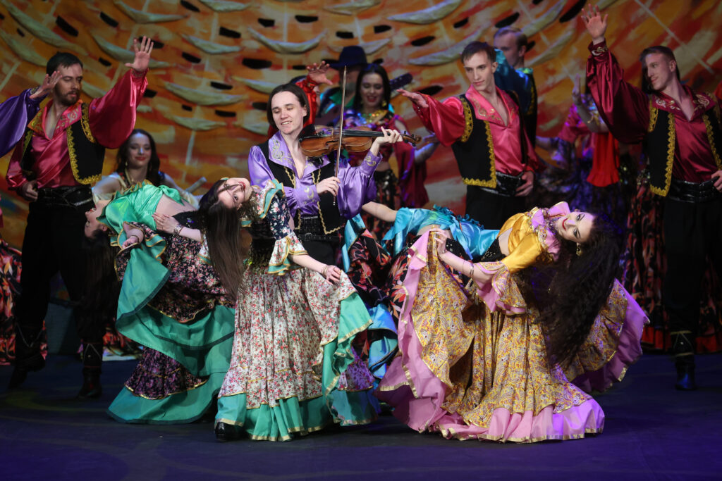 4a4b8bba-62b3-4008-900a-236d0d4f06cb