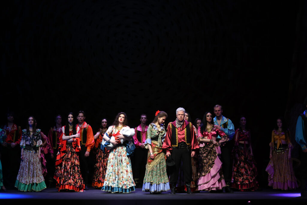 b6b74563-4f5a-4095-95d4-2c88221e7428