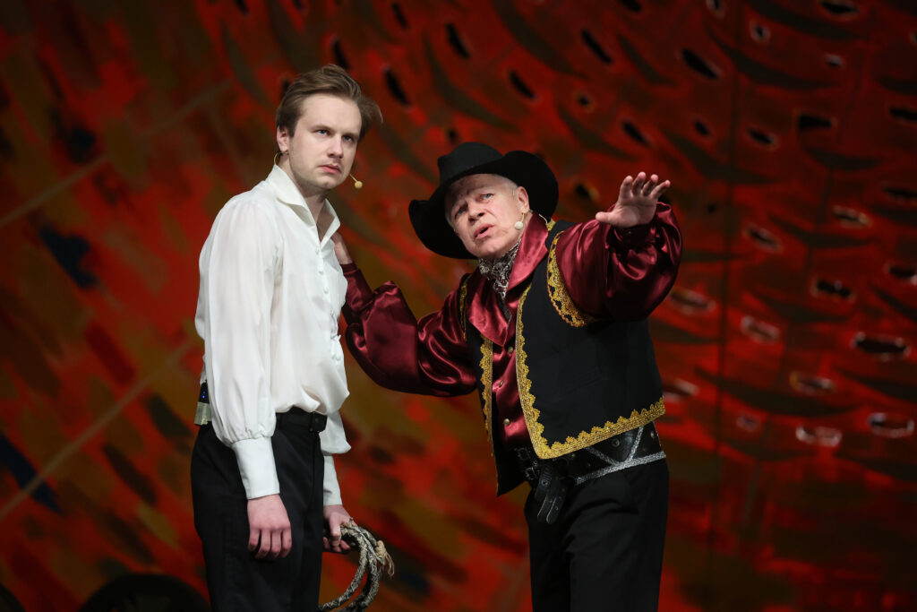 f2418885-c9b8-4109-a2bb-f0e718238544