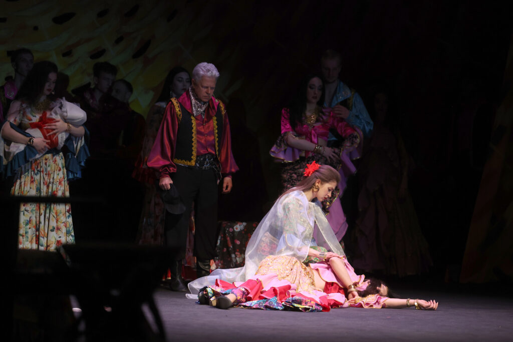 f3b9ea55-69b6-4a4c-9425-e7fd9b95096b