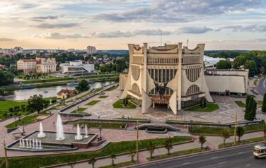 За кулисами драмтеатра